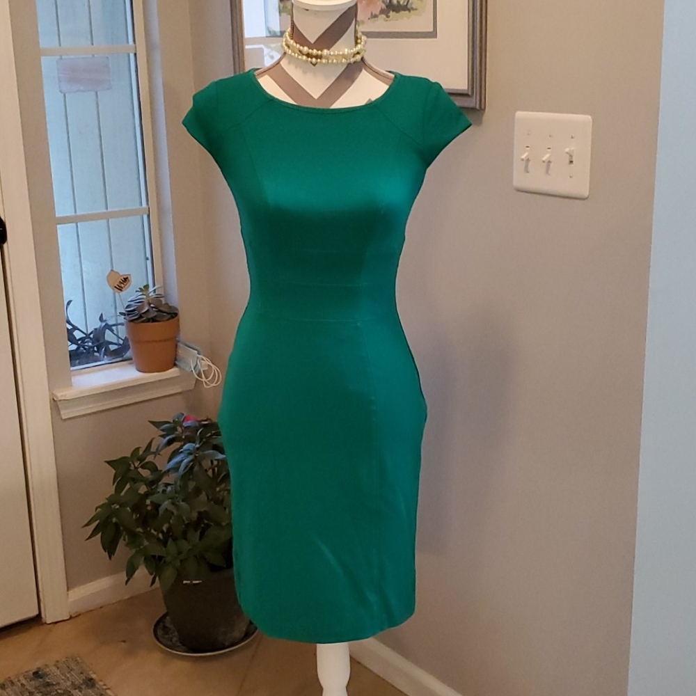 WHBM Sz 00 Emerald Green Dress 👗